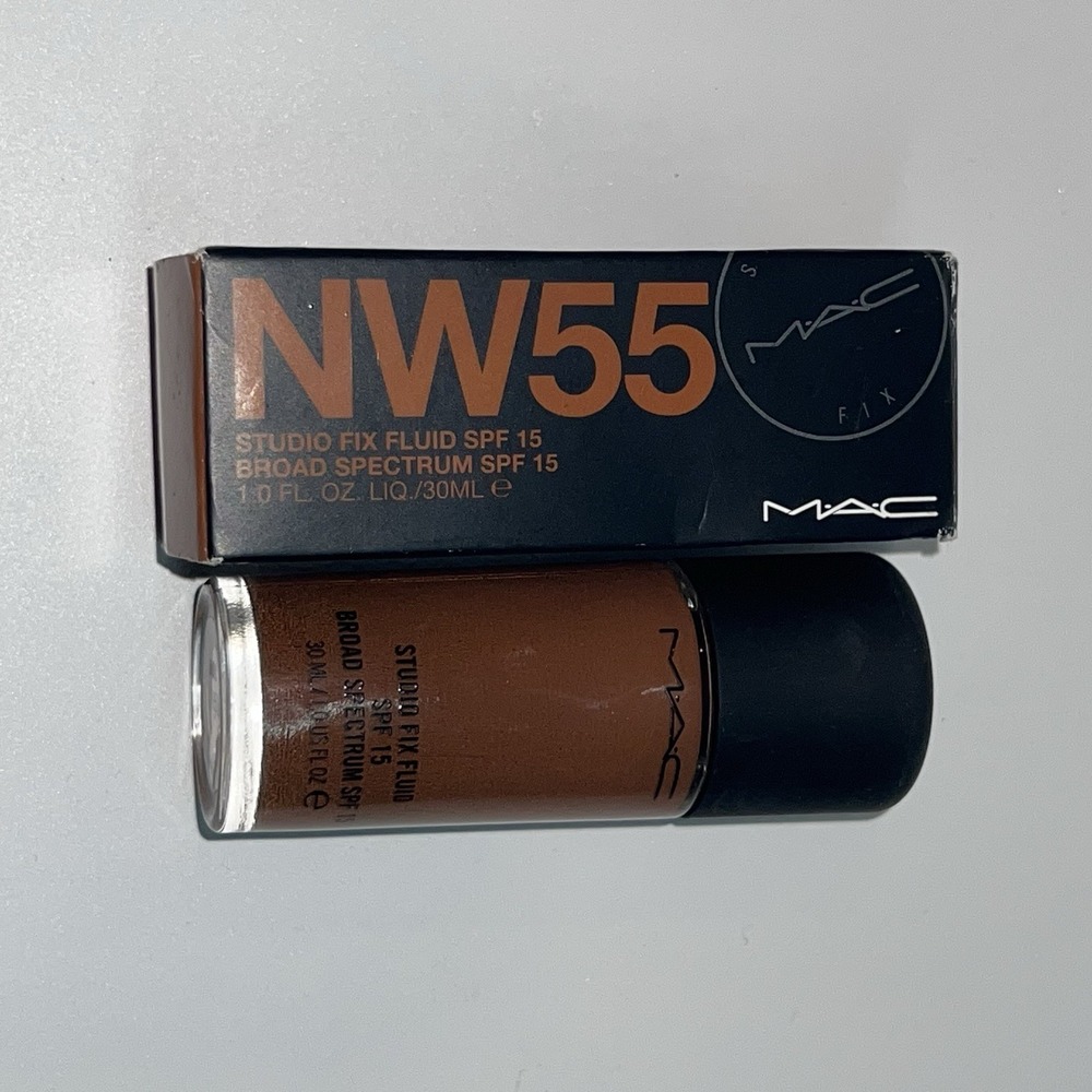 MAC Studio Fix Fluid Broad Spectrum SPF 15 Foundation - NW55 - 1 FL OZ / 30ML
